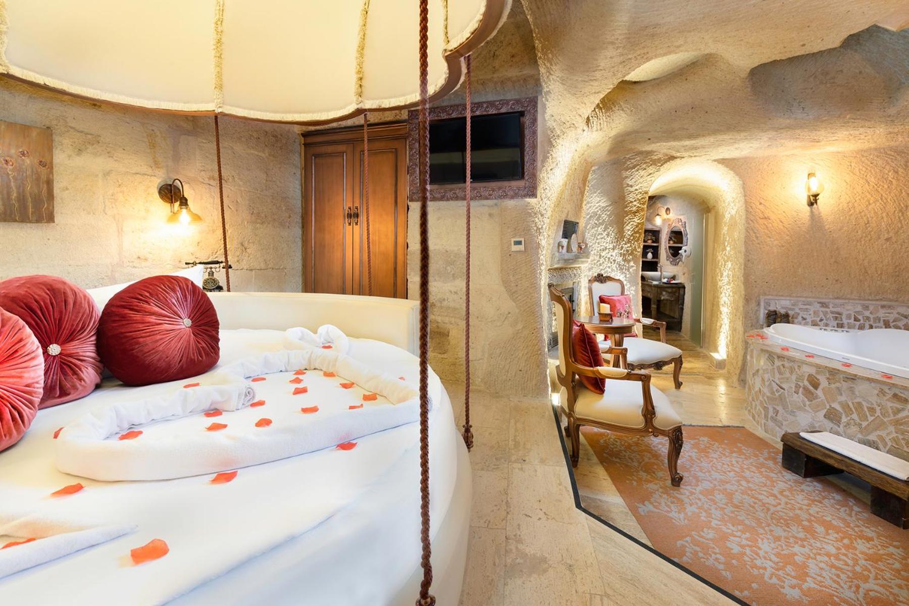 Elysion Cave Suites Ürgüp Ngoại thất bức ảnh